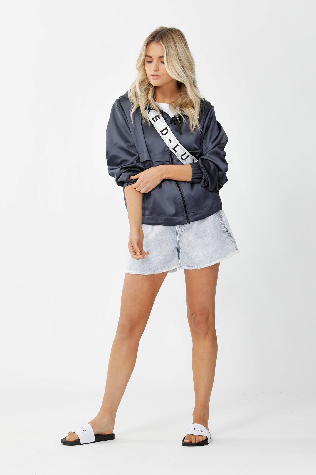 [TEST] D-Luxe Denim Jogger Short