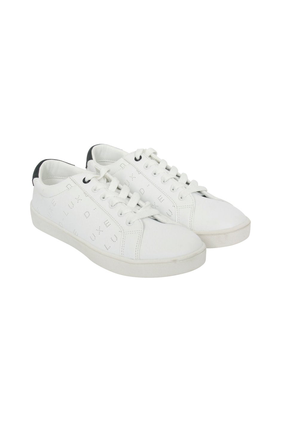 [TEST] D-Luxe Perforated Logo Sneaker