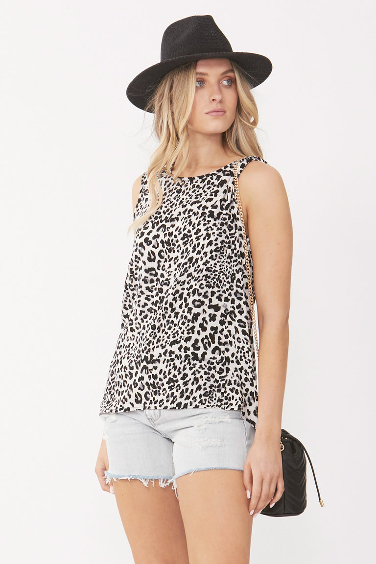 [TEST] Lucy High Low Top