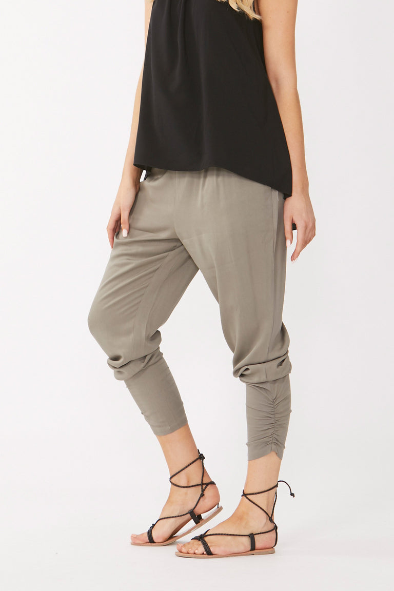 [TEST] Abby Tapered Pant