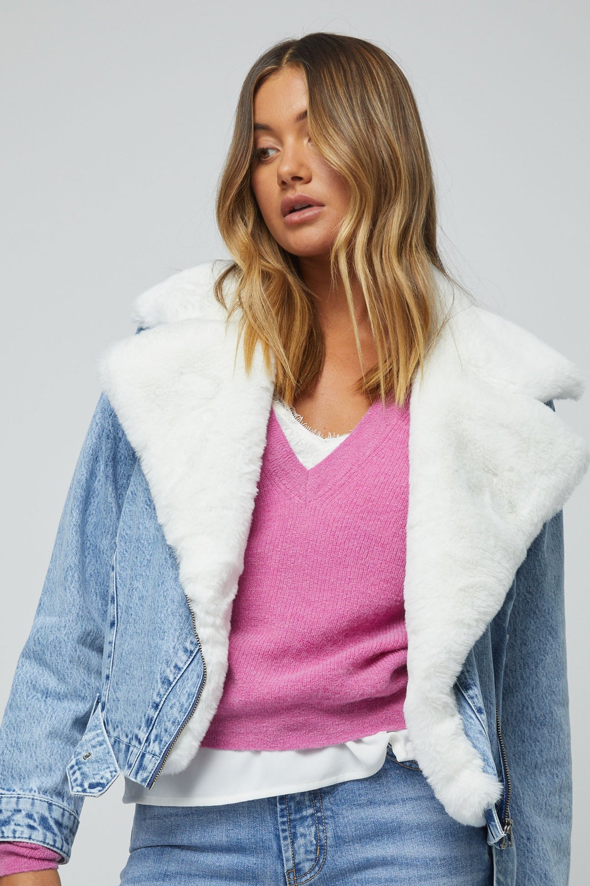 [TEST] Liesel V-Neck Jumper