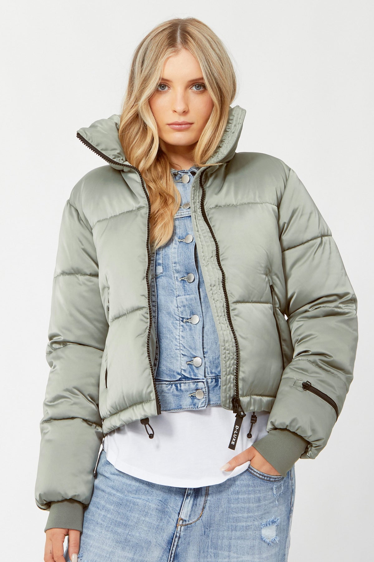 [TEST] D-Luxe Short Puffer