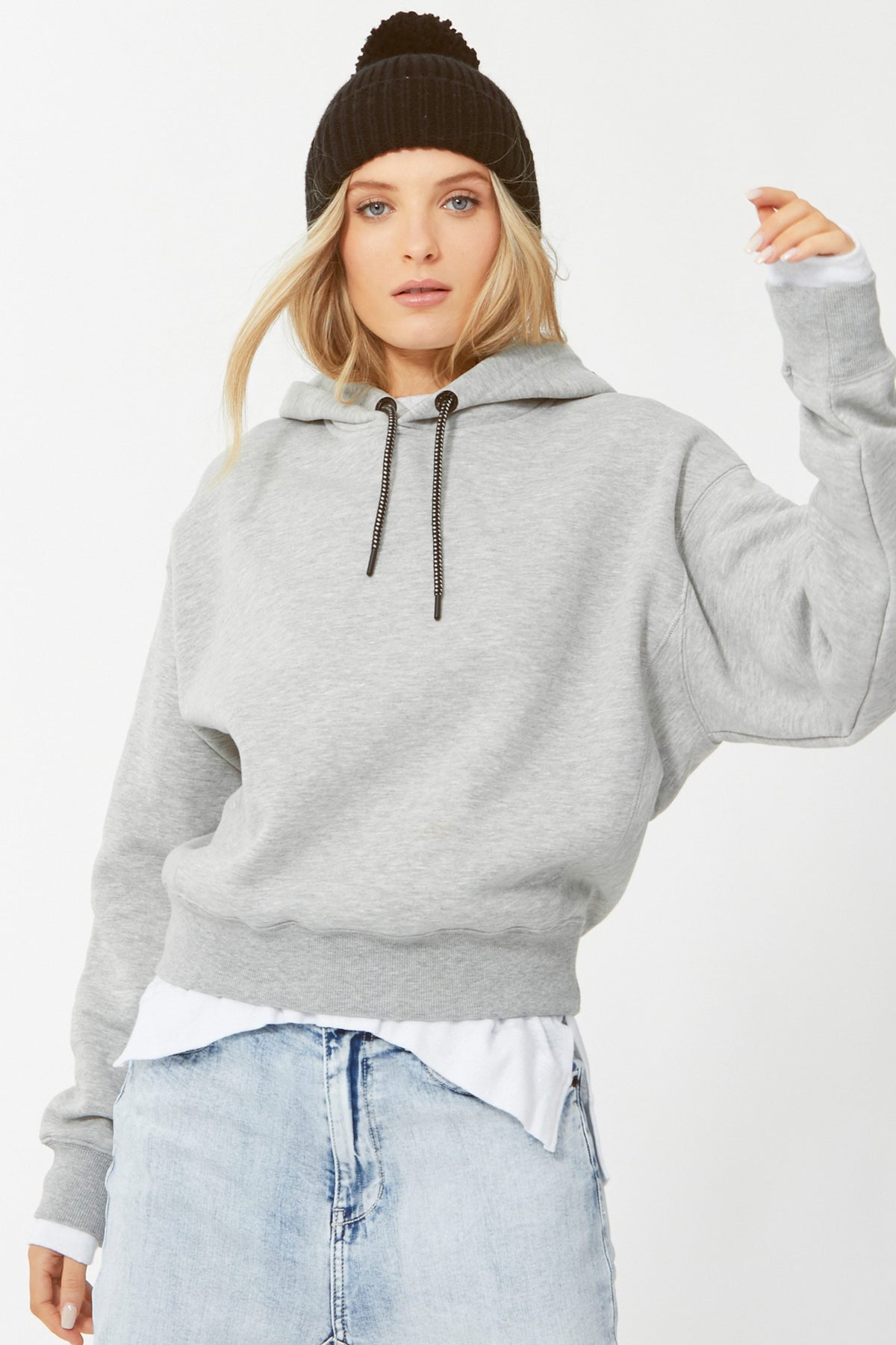 [TEST] D-Luxe Embroidered Logo Hoodie