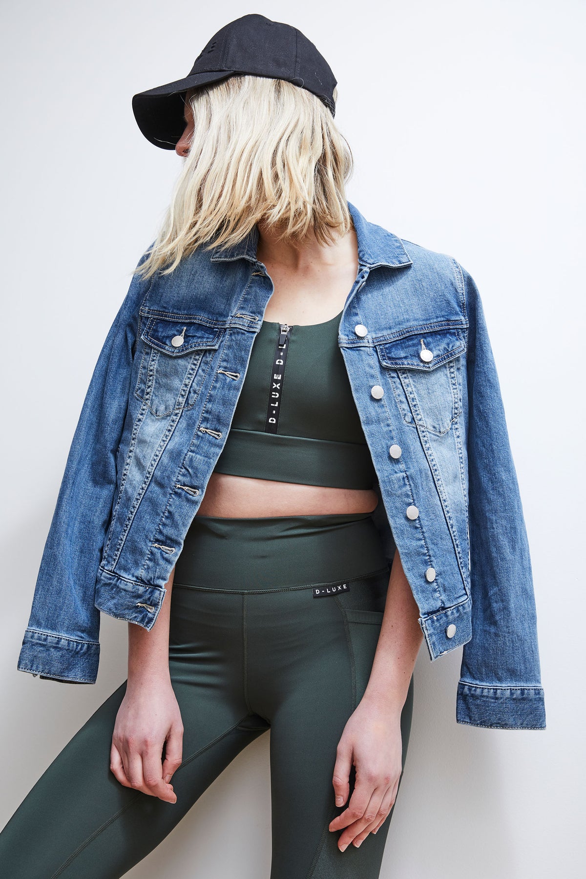 [TEST] D-Luxe Active Zip Sports Bra