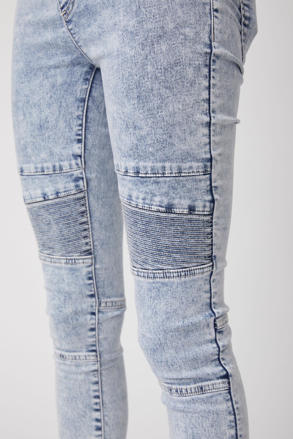[TEST] Riley Biker Jean