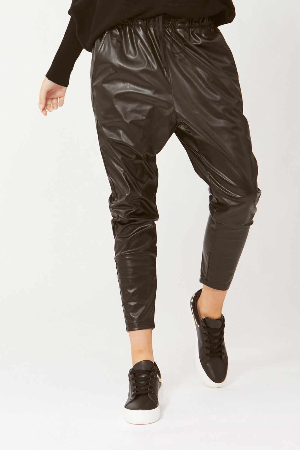 [TEST] D-Luxe PU Jogger