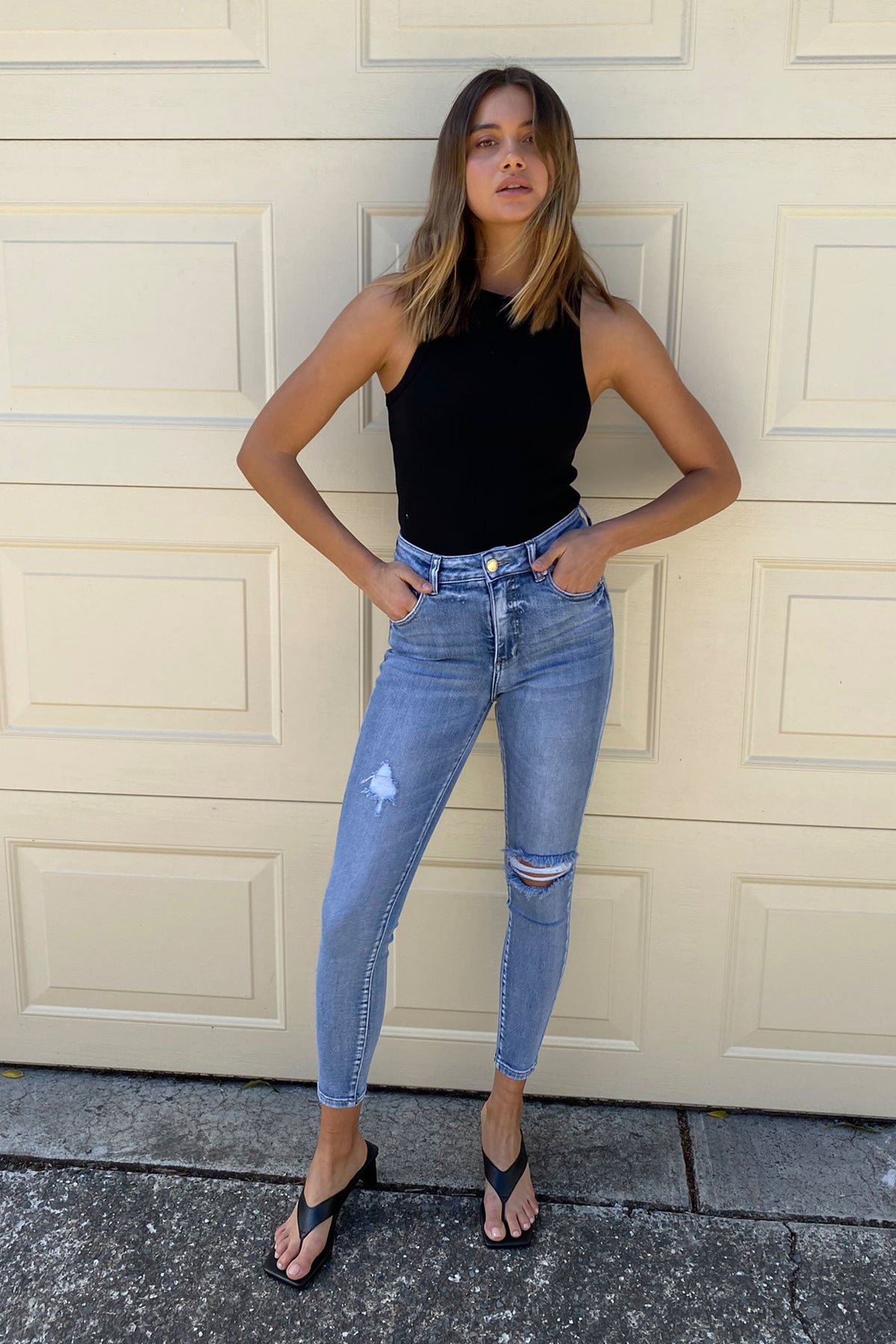 [TEST] Evie Distressed High Rise Jean
