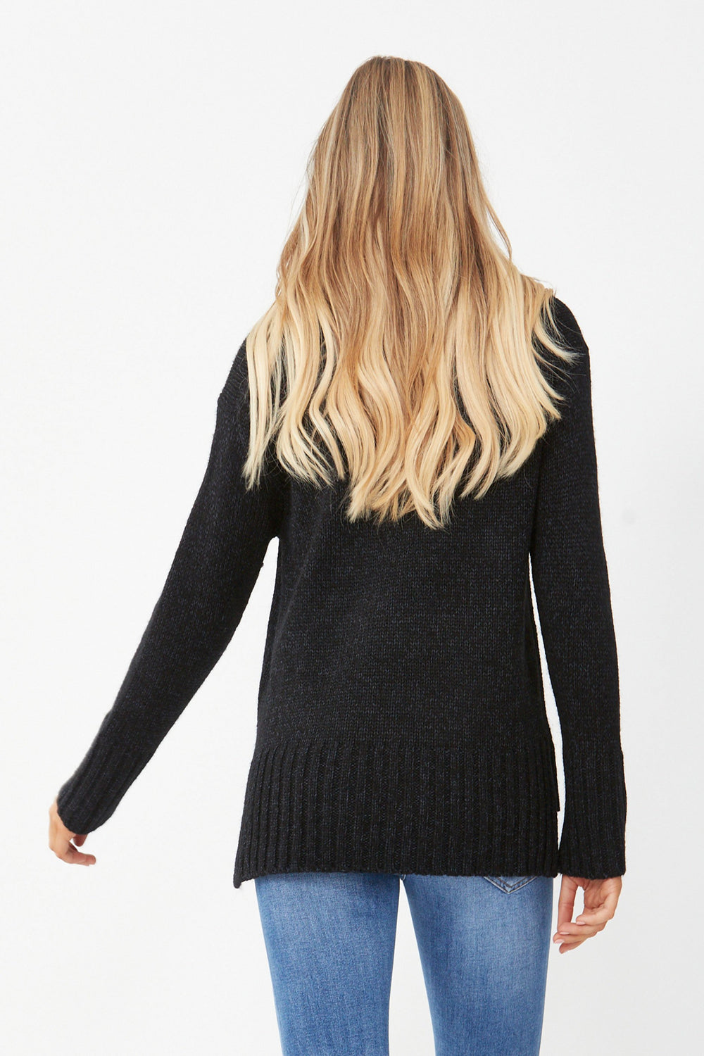 [TEST] NYC Text High Neck Knit