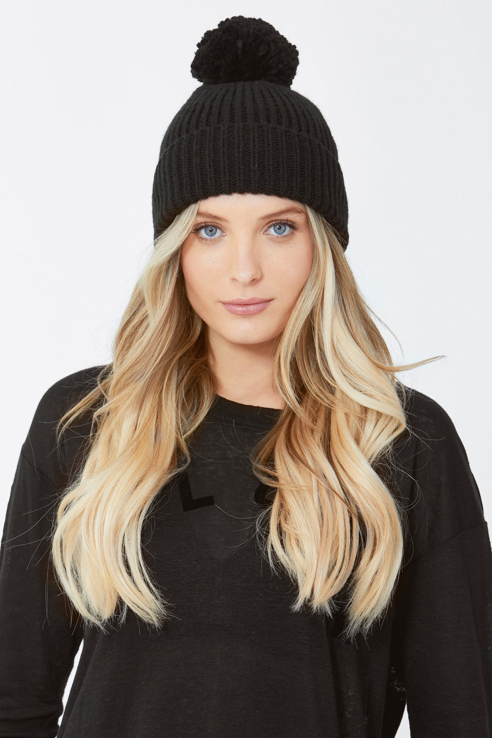 [TEST] D-Luxe Nora Single Pom Beanie