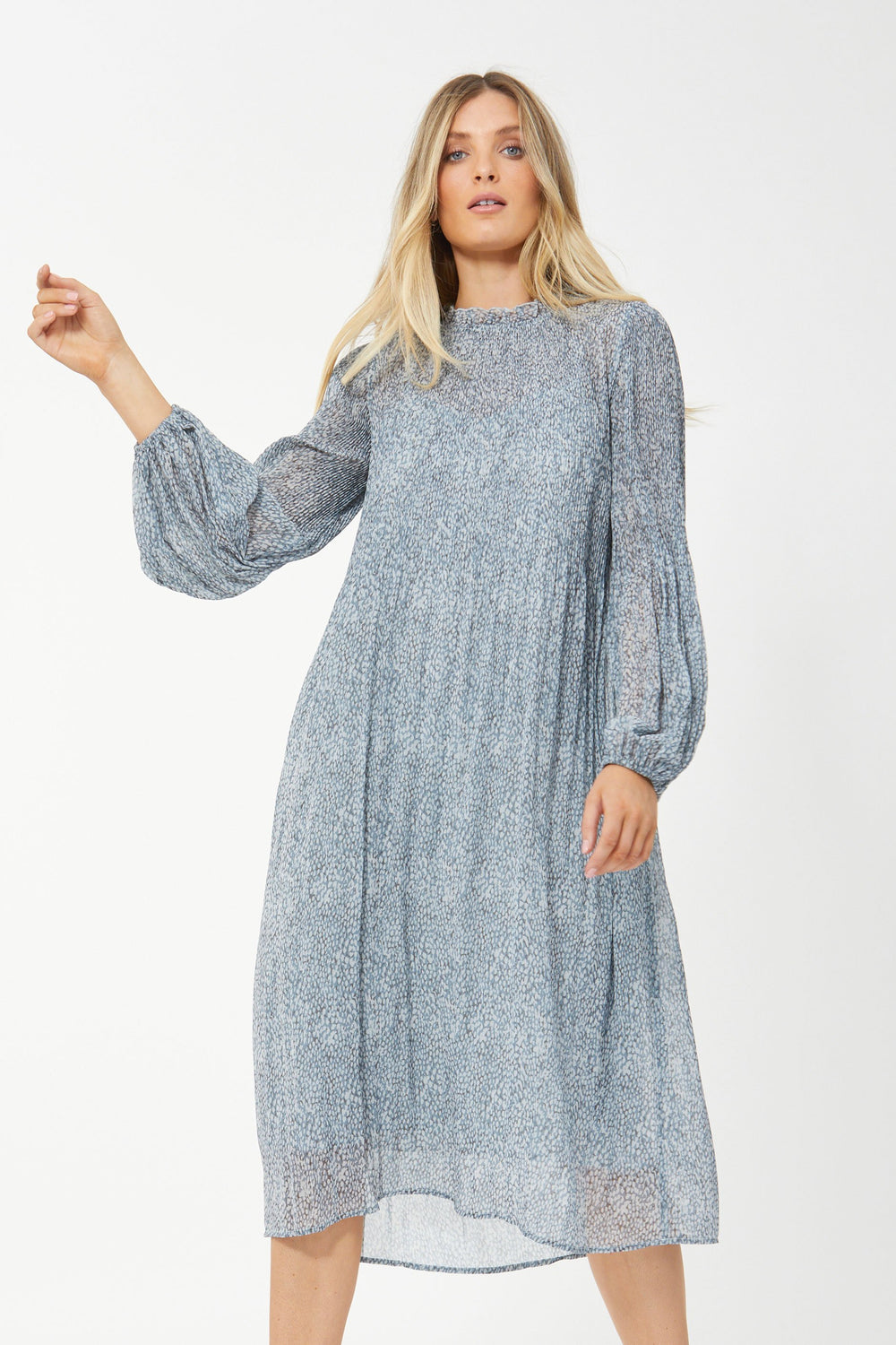 [TEST] Viktoria Pleated Midi Dress
