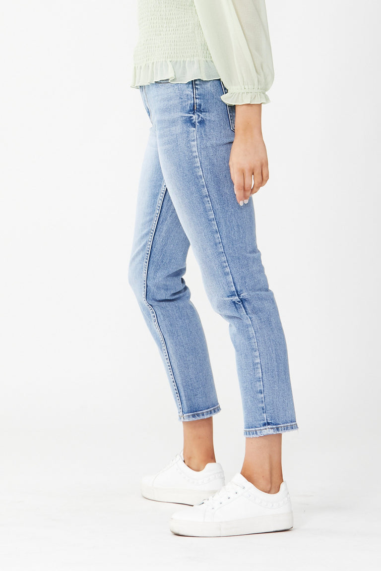 [TEST] Alexa Girlfriend Jean