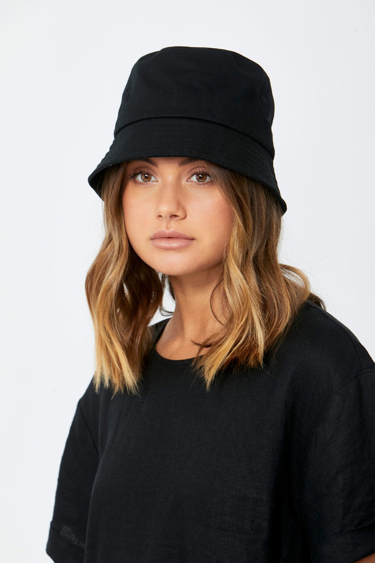 [TEST] D-Luxe Bucket Hat
