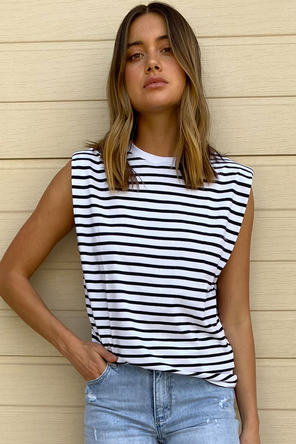 [TEST] Dani Shoulder Detail Tee