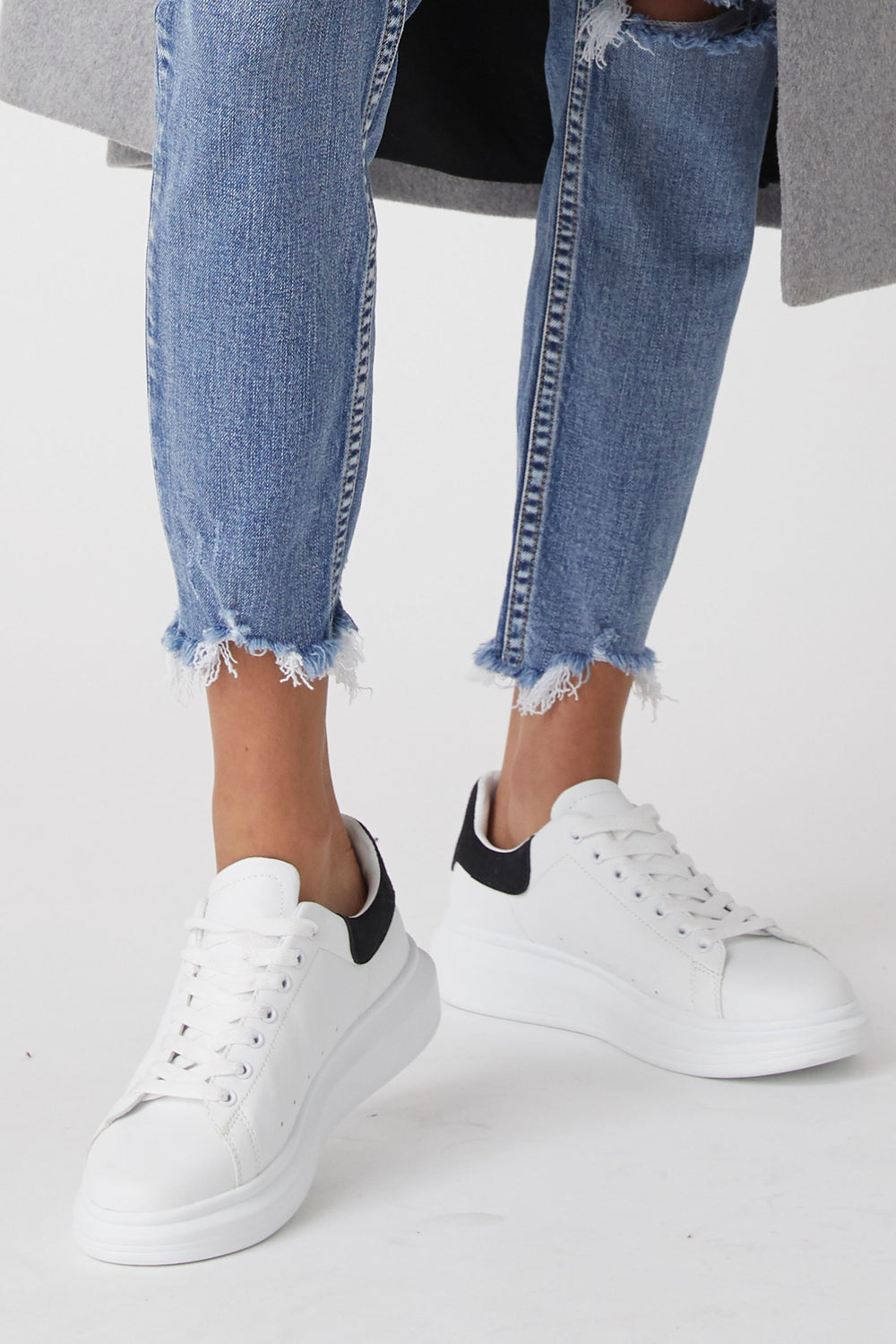[TEST] Regina Sneaker