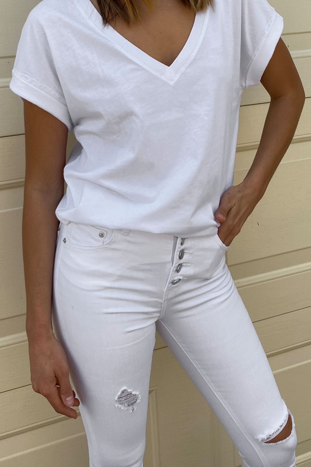 [TEST] Evie Button Distressed Jean