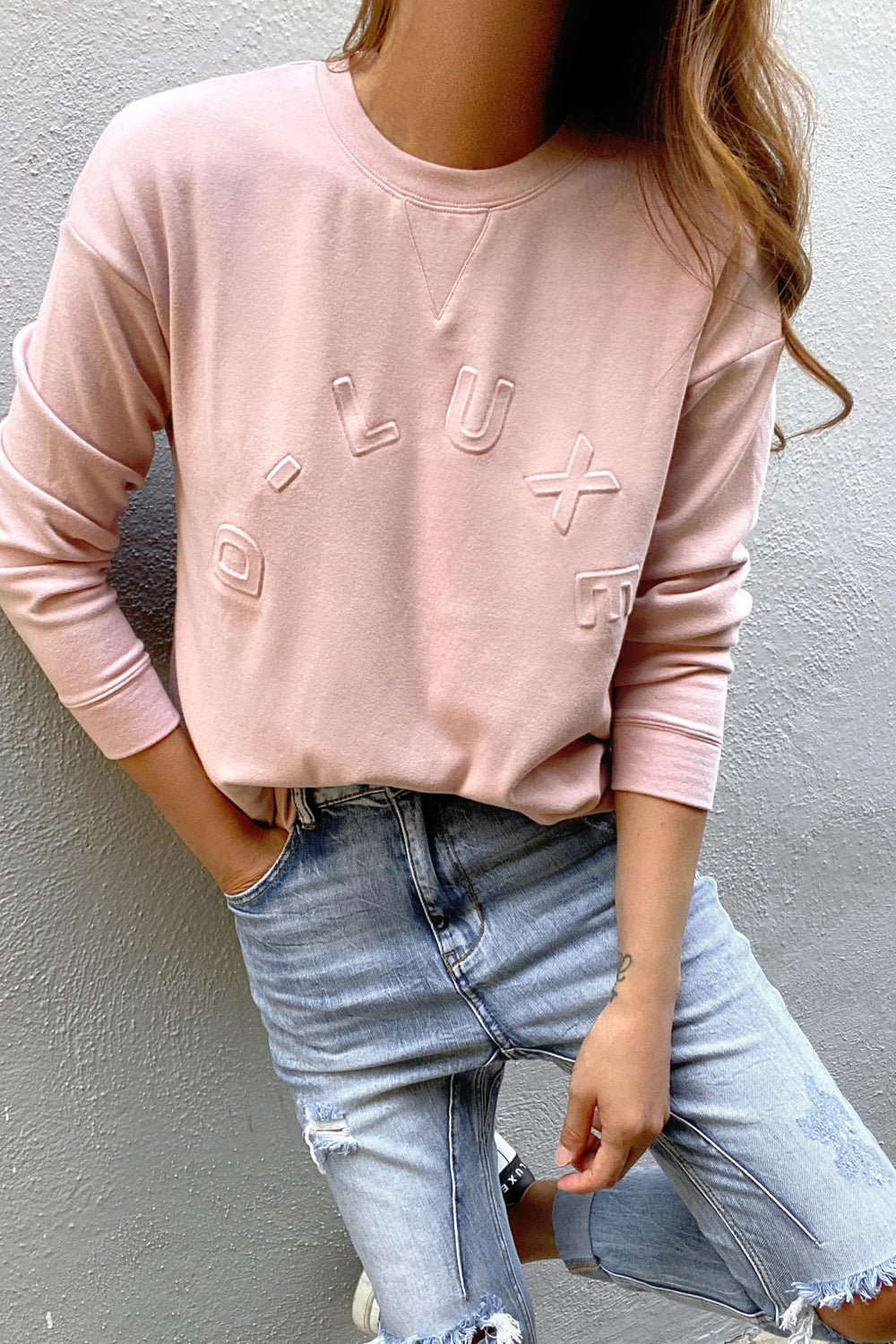 [TEST] D-Luxe Embossed Sweat
