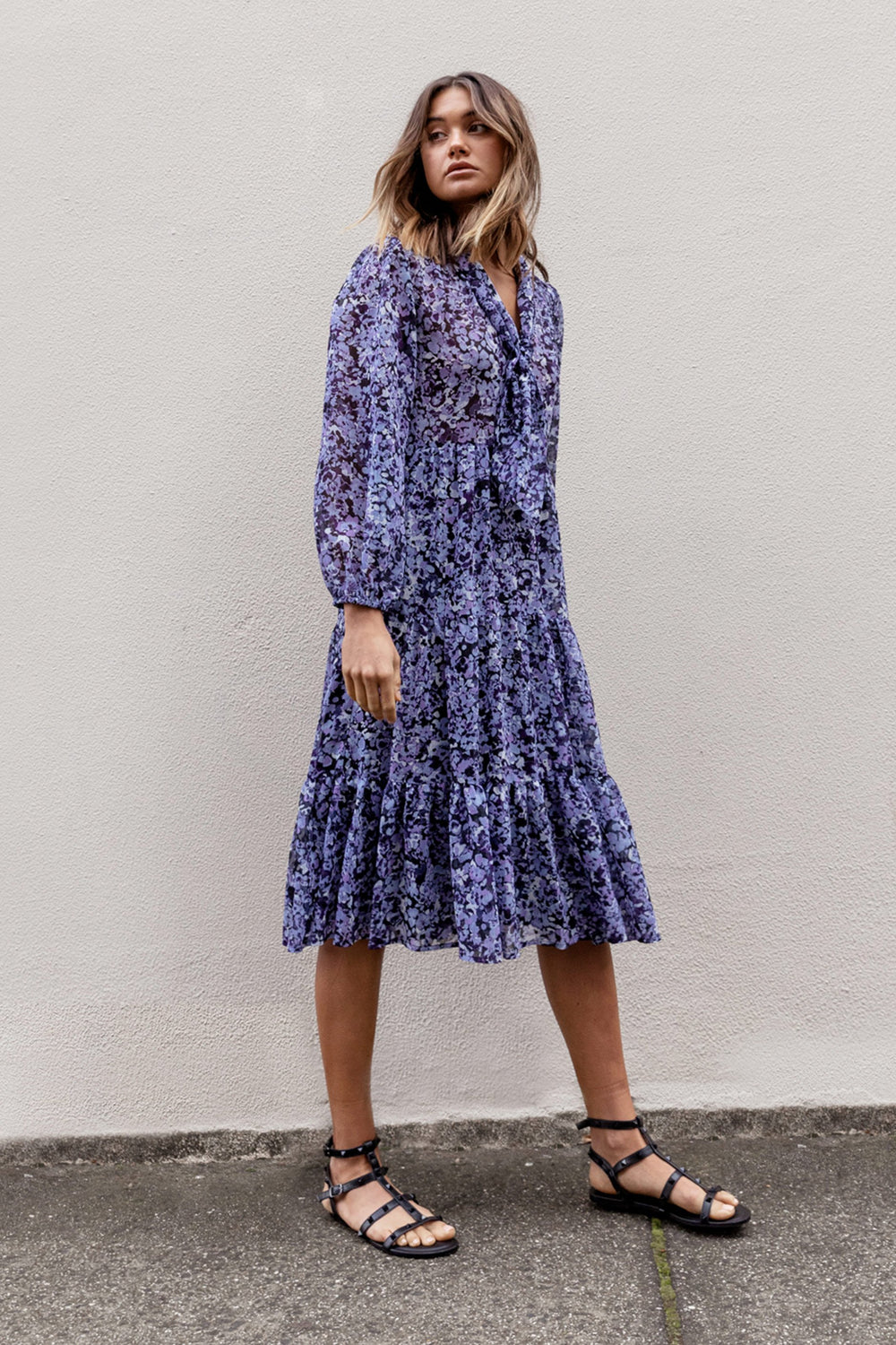 [TEST] Liv Tie Neck Midi Dress