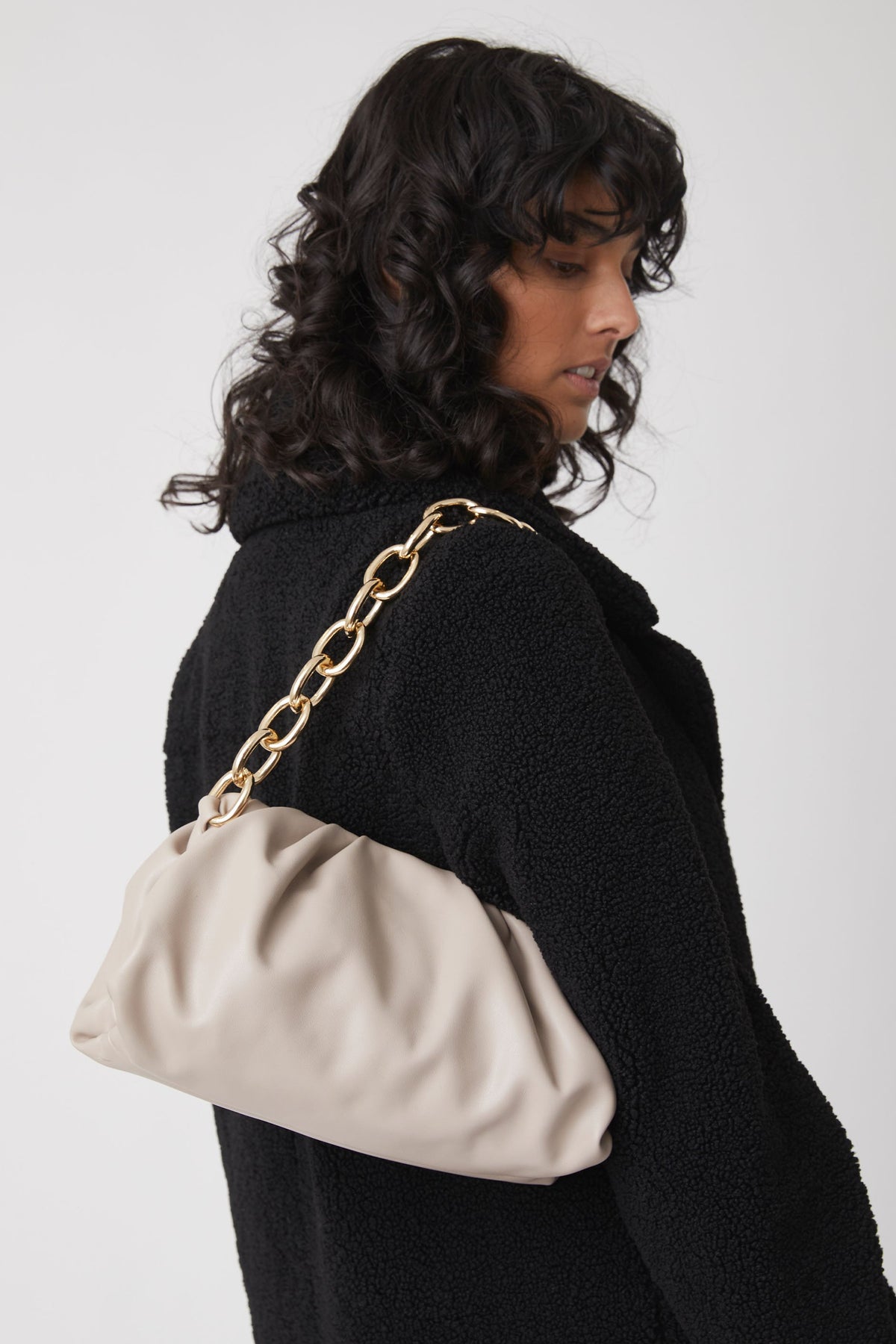 [TEST] Freya Pouch Shoulder Bag