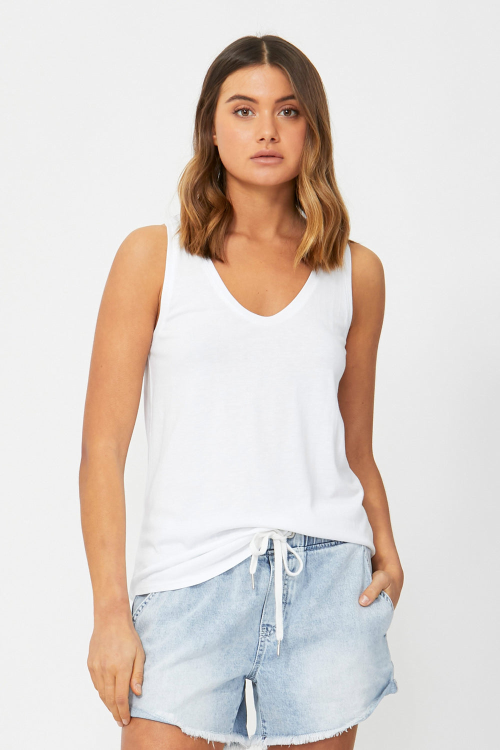 [TEST] D-Luxe Racer Back Tank