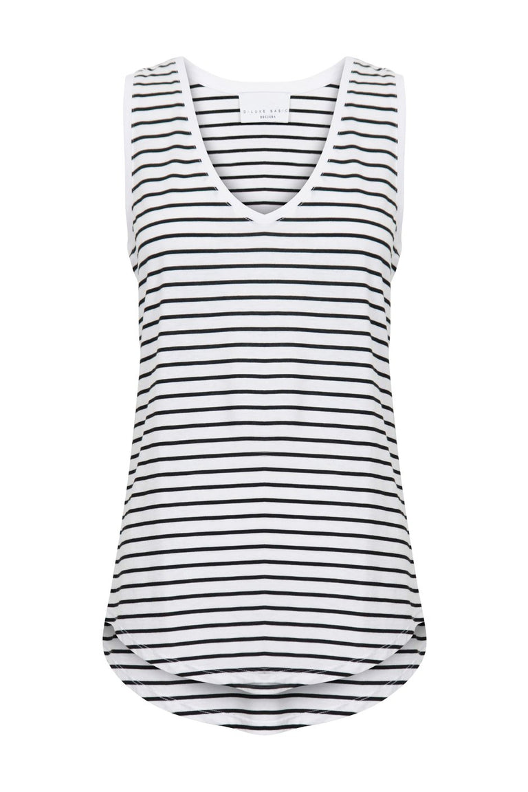 [TEST] D-Luxe Racer Back Tank