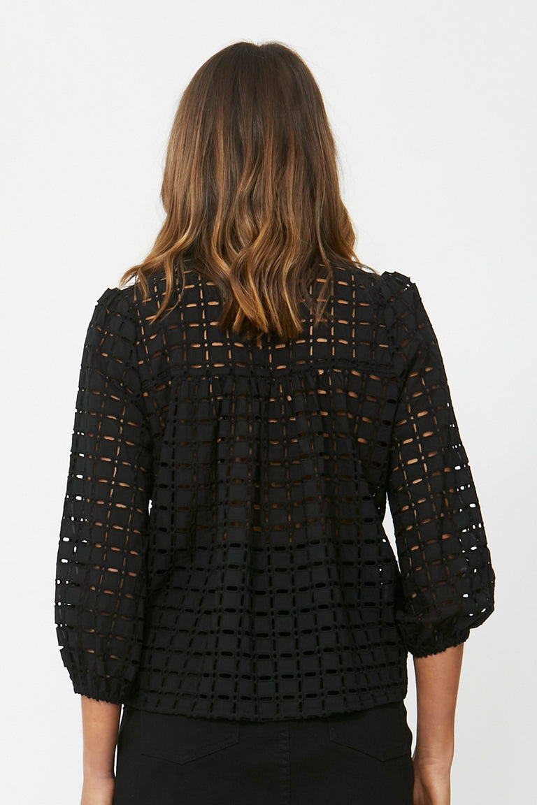 [TEST] Belle Broderie Blouse