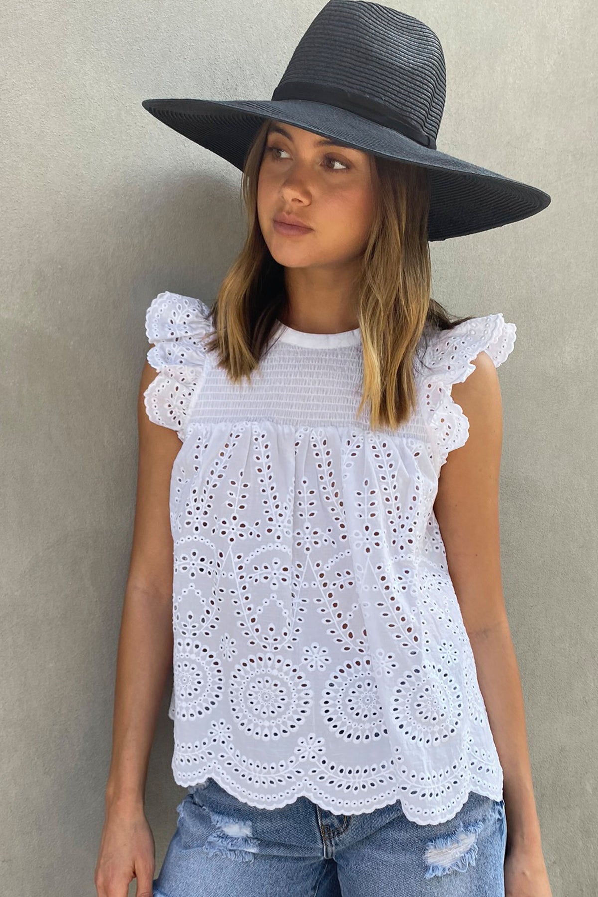 [TEST] Christine Broderie Top