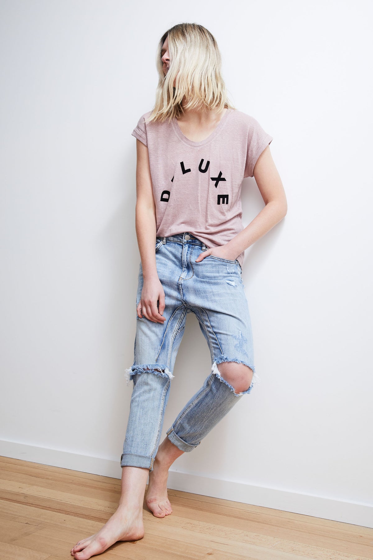 [TEST] D-Luxe Linen Scoop Neck Tee