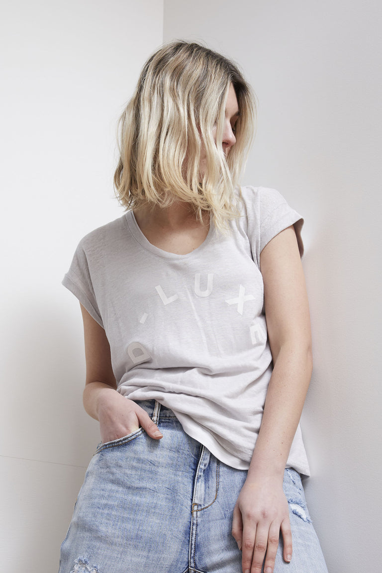 [TEST] D-Luxe Linen Scoop Neck Tee