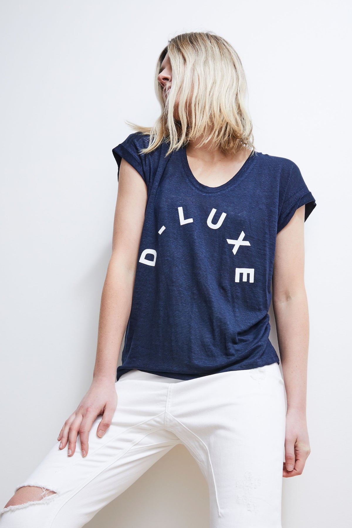 [TEST] D-Luxe Linen Scoop Neck Tee