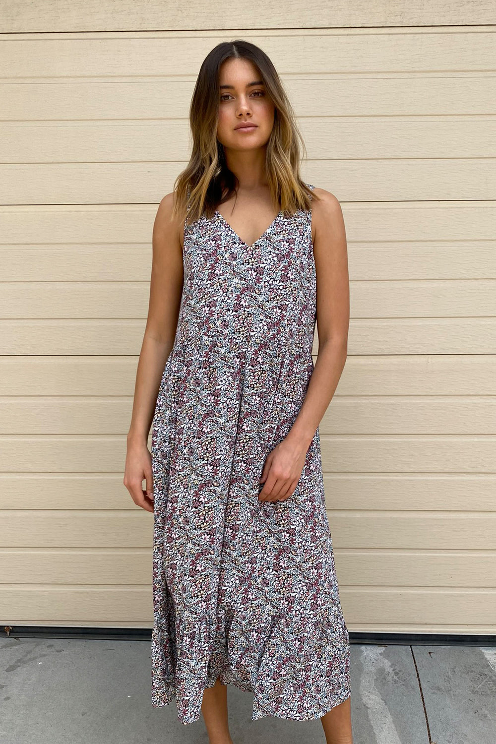 [TEST] Ari V Neck Tiered Midi Dress