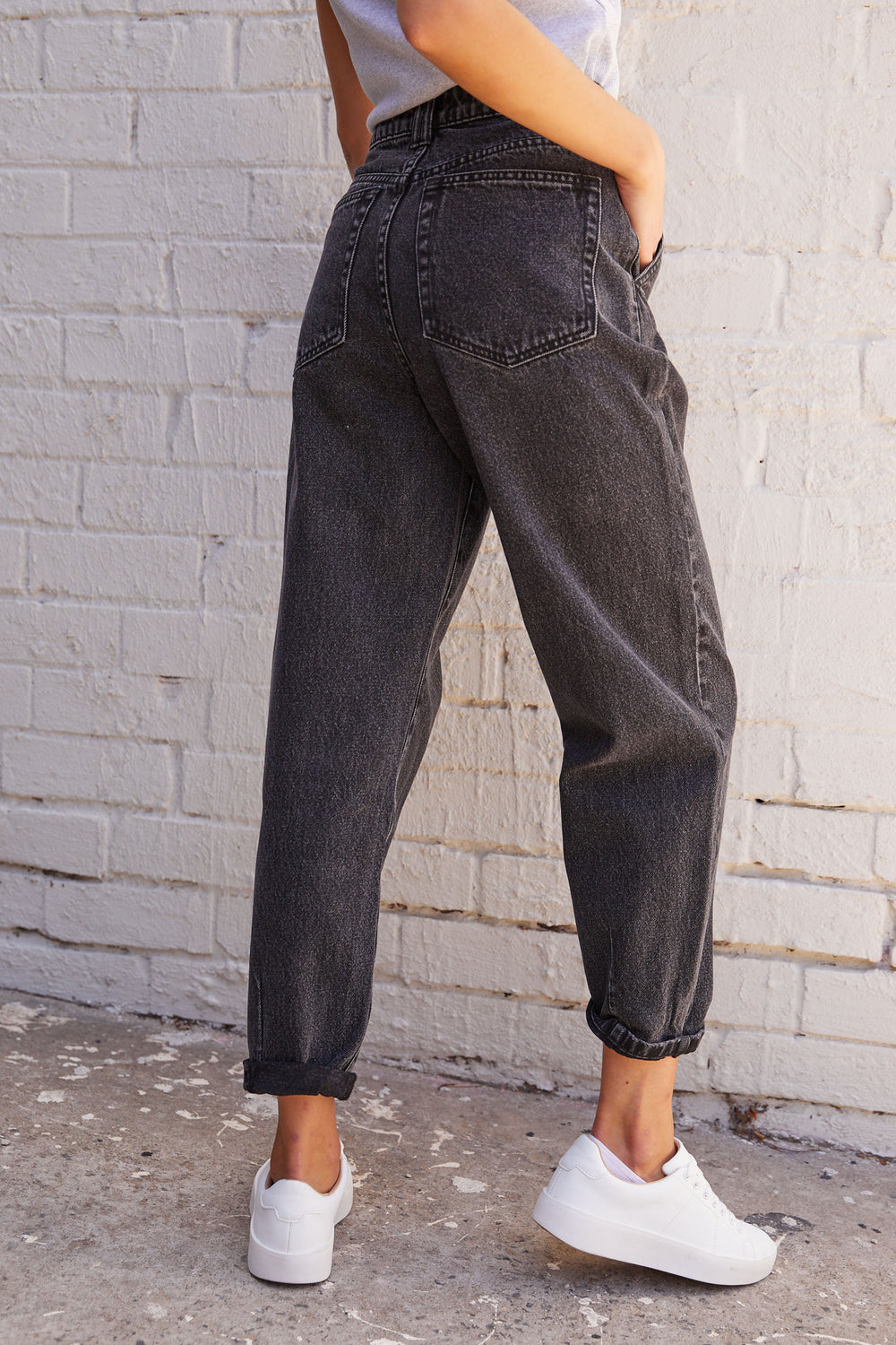 [TEST] Naomi Slouch Jean