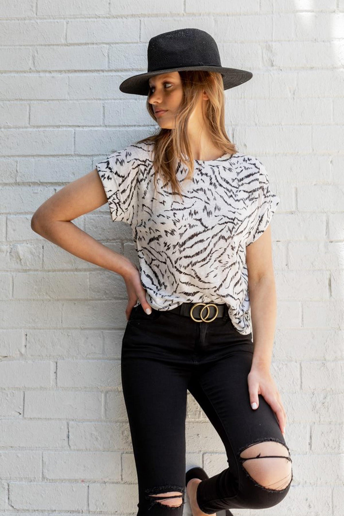 [TEST] Rosa Roll Cuff Tee