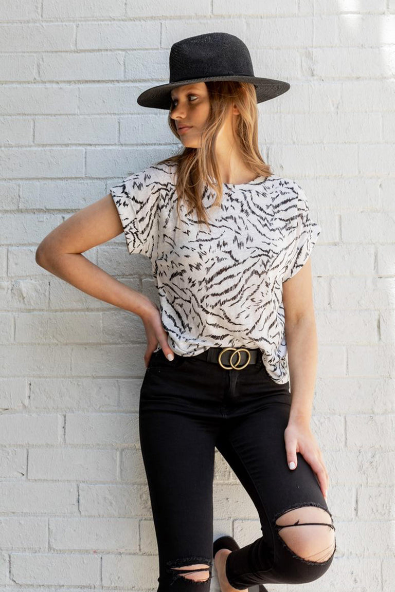[TEST] Rosa Roll Cuff Tee