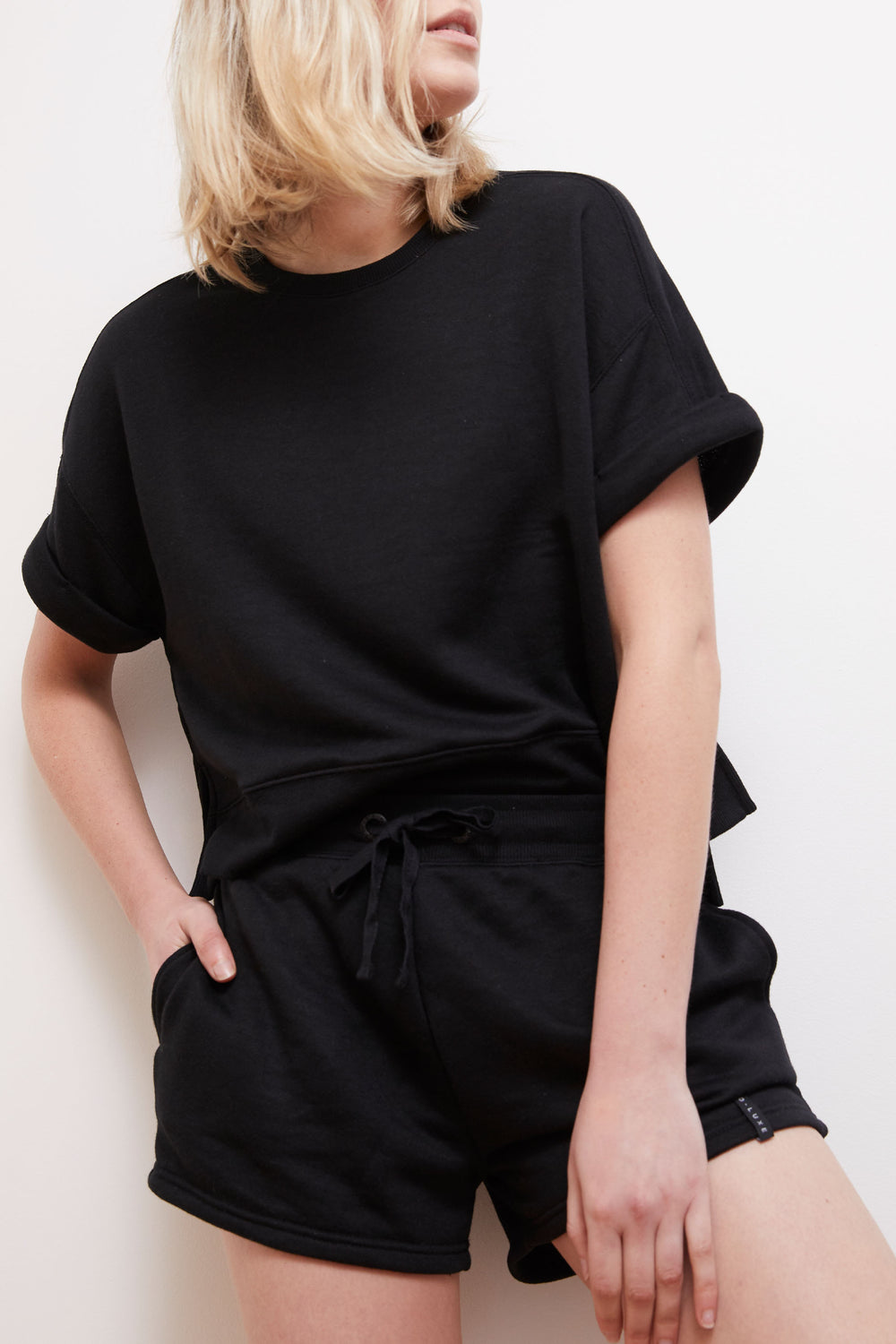 [TEST] D-Luxe Sweat Short