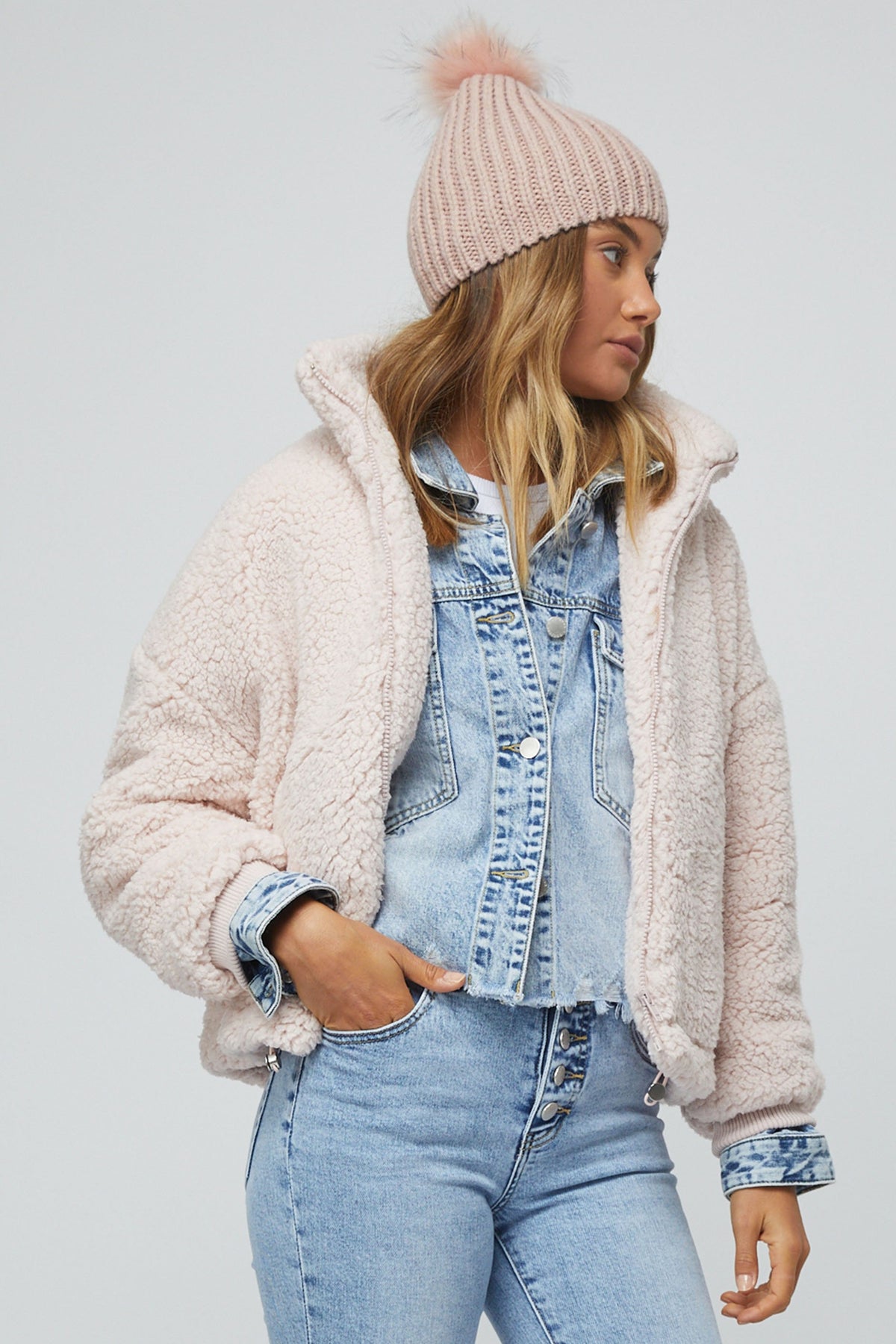 [TEST] Avery Teddy Jacket