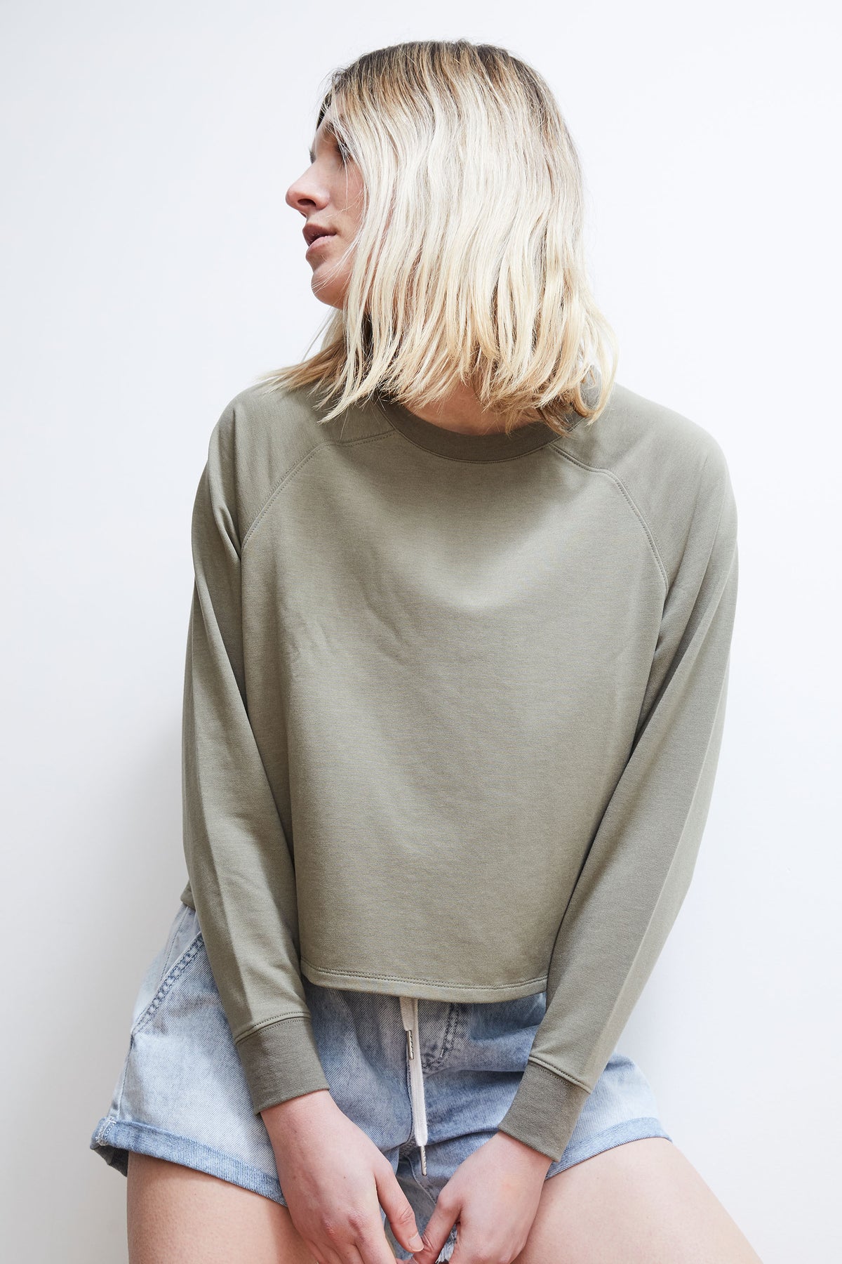[TEST] D-Luxe Raglan Sweat