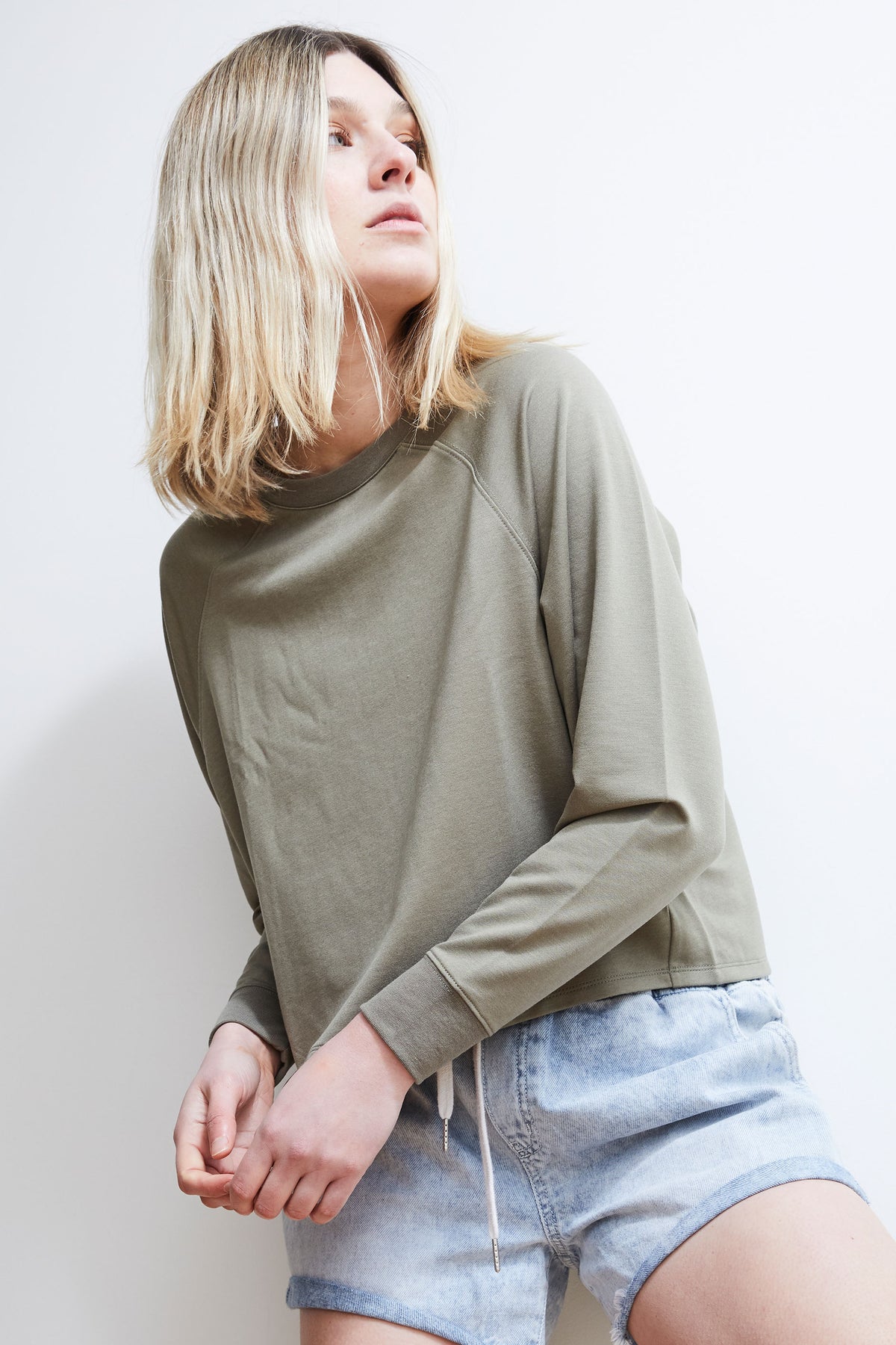 [TEST] D-Luxe Raglan Sweat