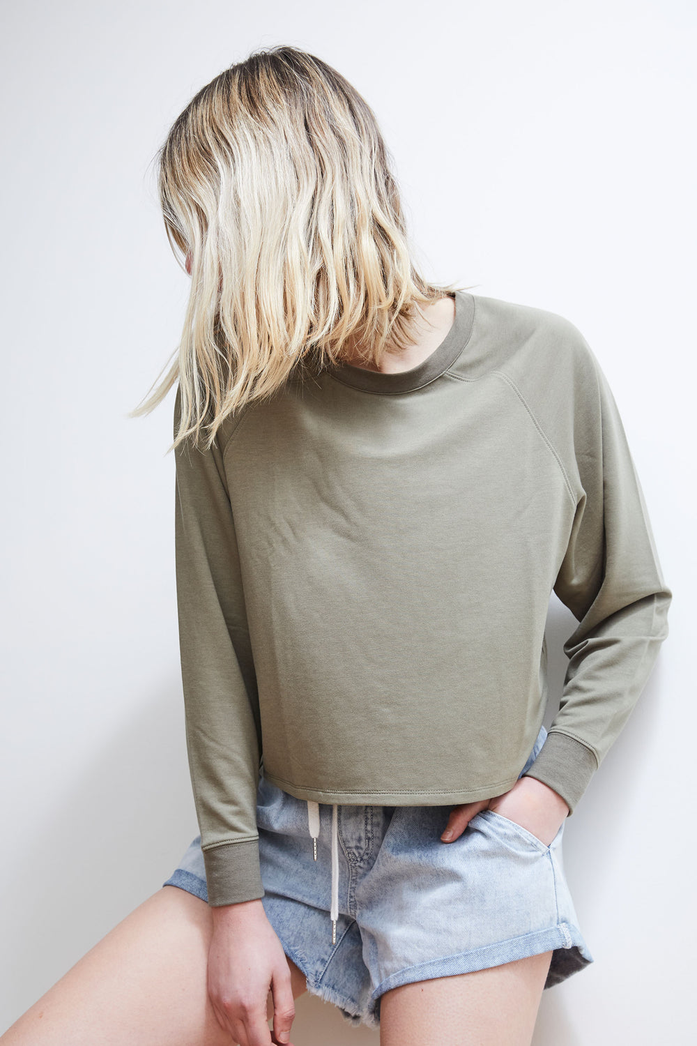 [TEST] D-Luxe Raglan Sweat