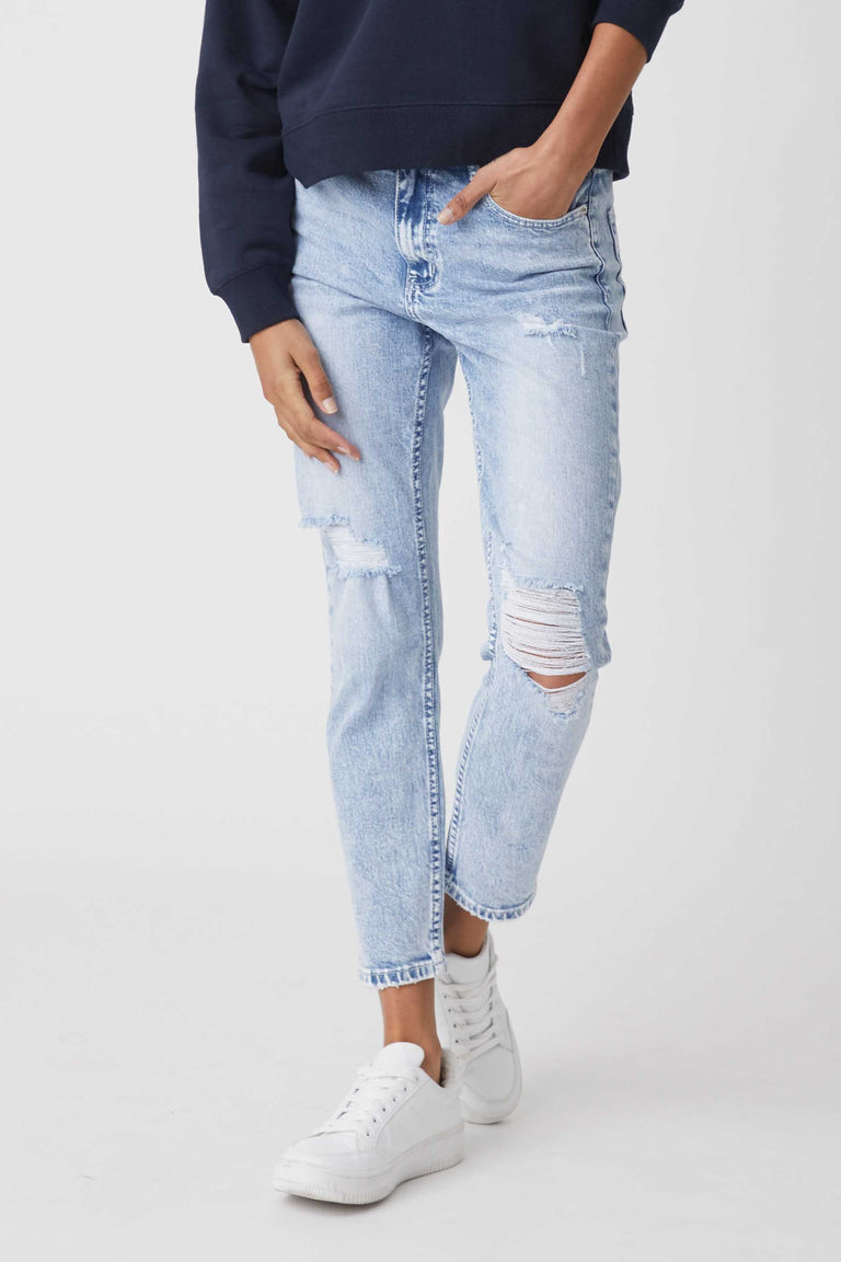 [TEST] Alexa Ripped Girlfriend Jean
