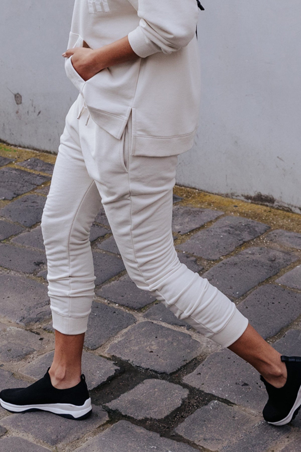 [TEST] D-Luxe Loop Back Track Pant