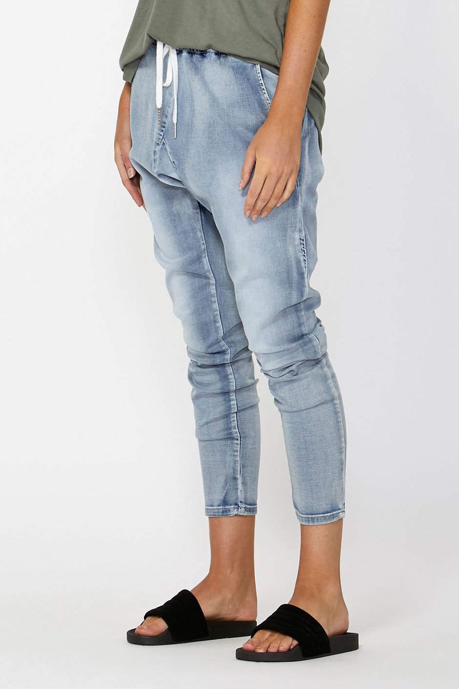 [TEST] Luxe Fleur Drop Crotch Jean