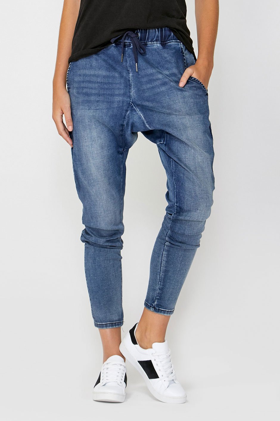 [TEST] Luxe Fleur Drop Crotch Jean