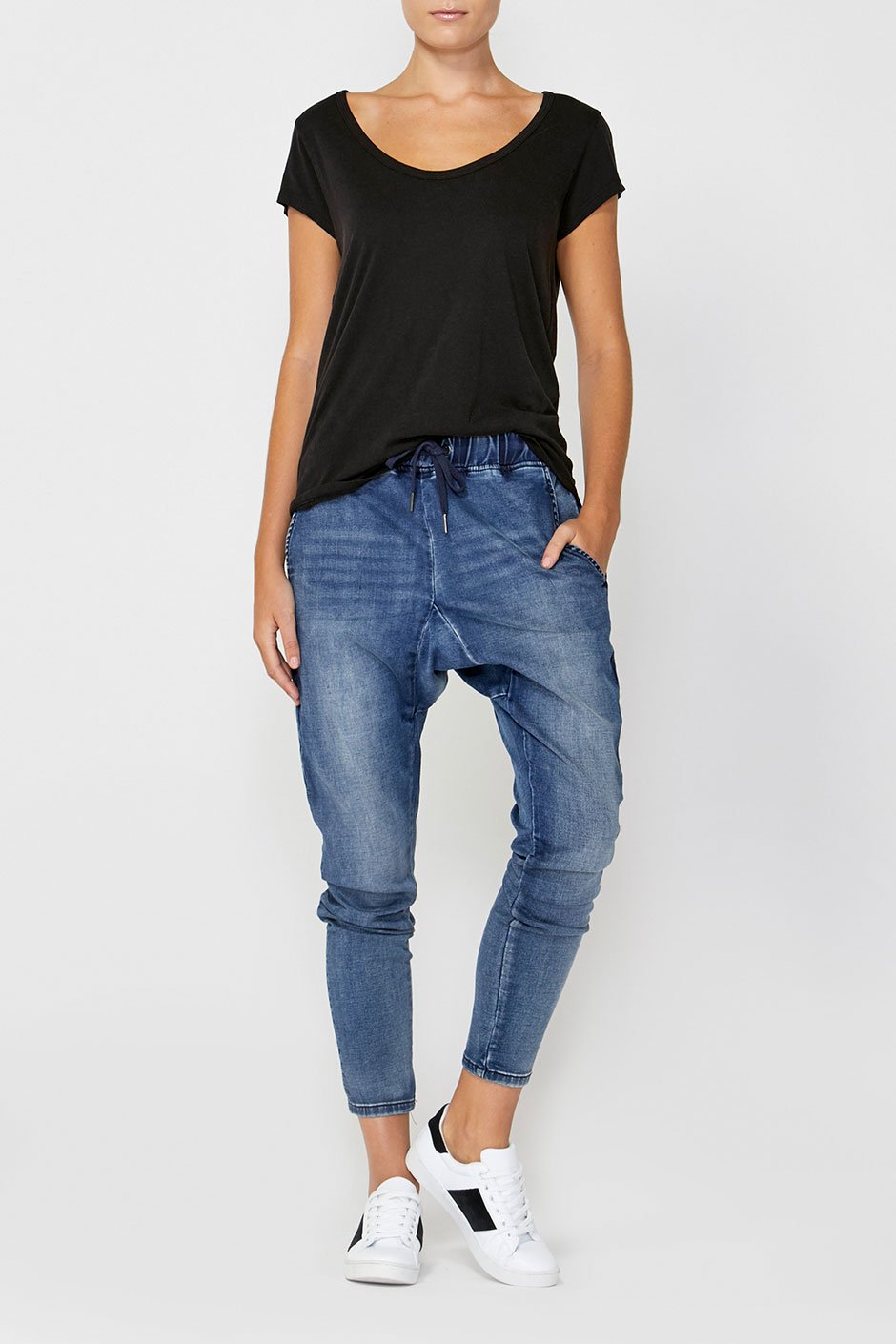 [TEST] Luxe Fleur Drop Crotch Jean