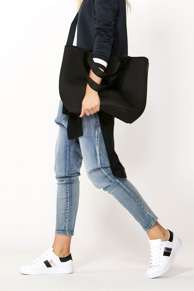 [TEST] Luxe Fleur Drop Crotch Jean