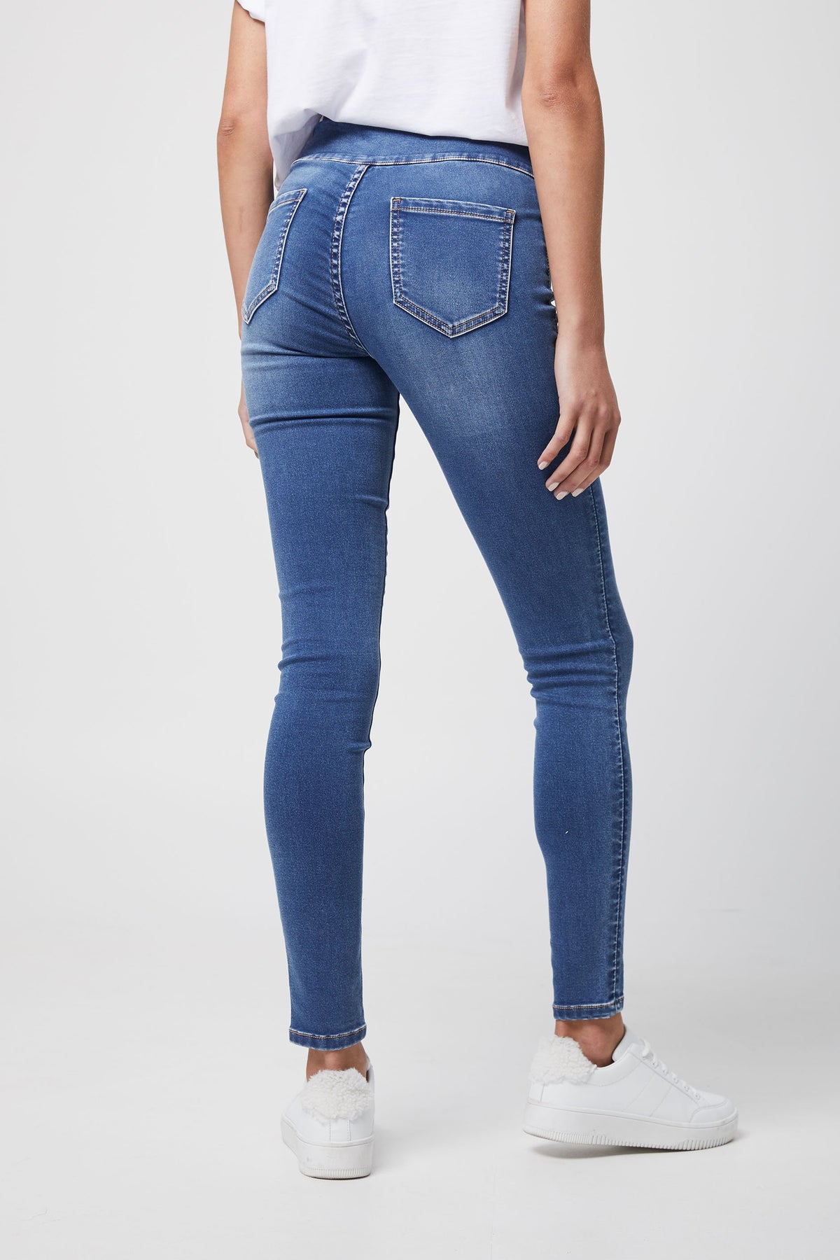 [TEST] Riley Mid Rise Skinny Jeans