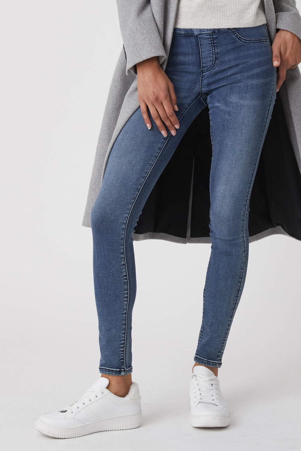 [TEST] Riley Mid Rise Skinny Jeans