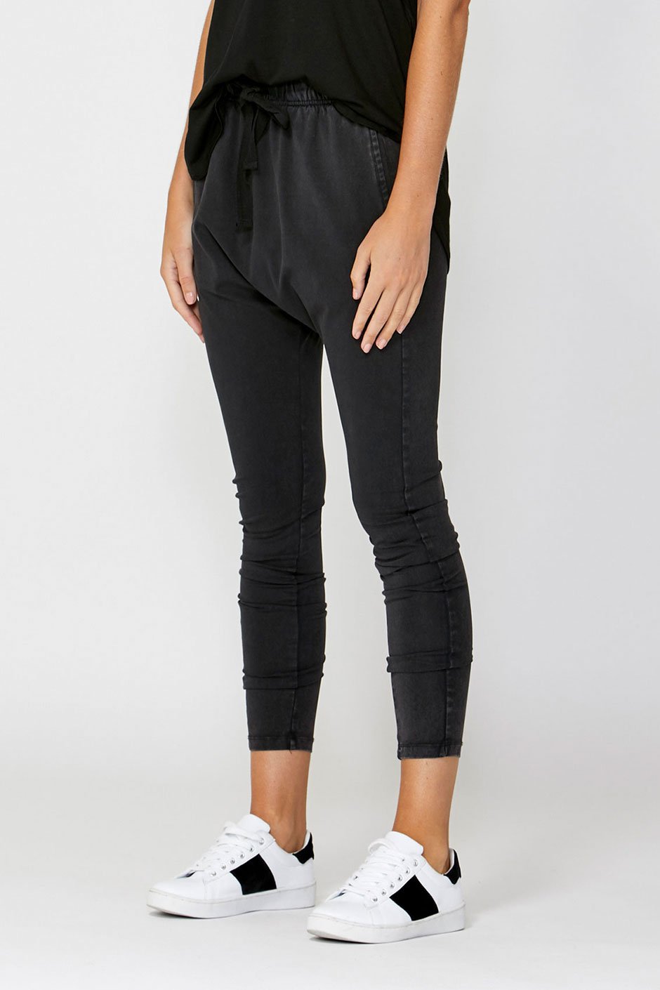[TEST] D-Luxe Drop Crotch Pant