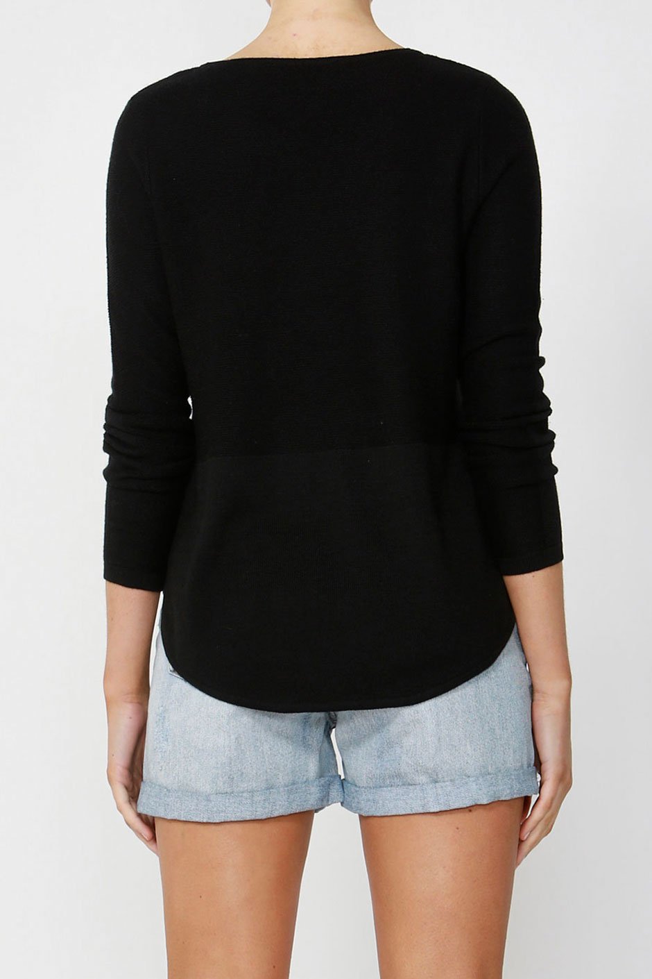 [TEST] Taylor Curved Hem Jumper