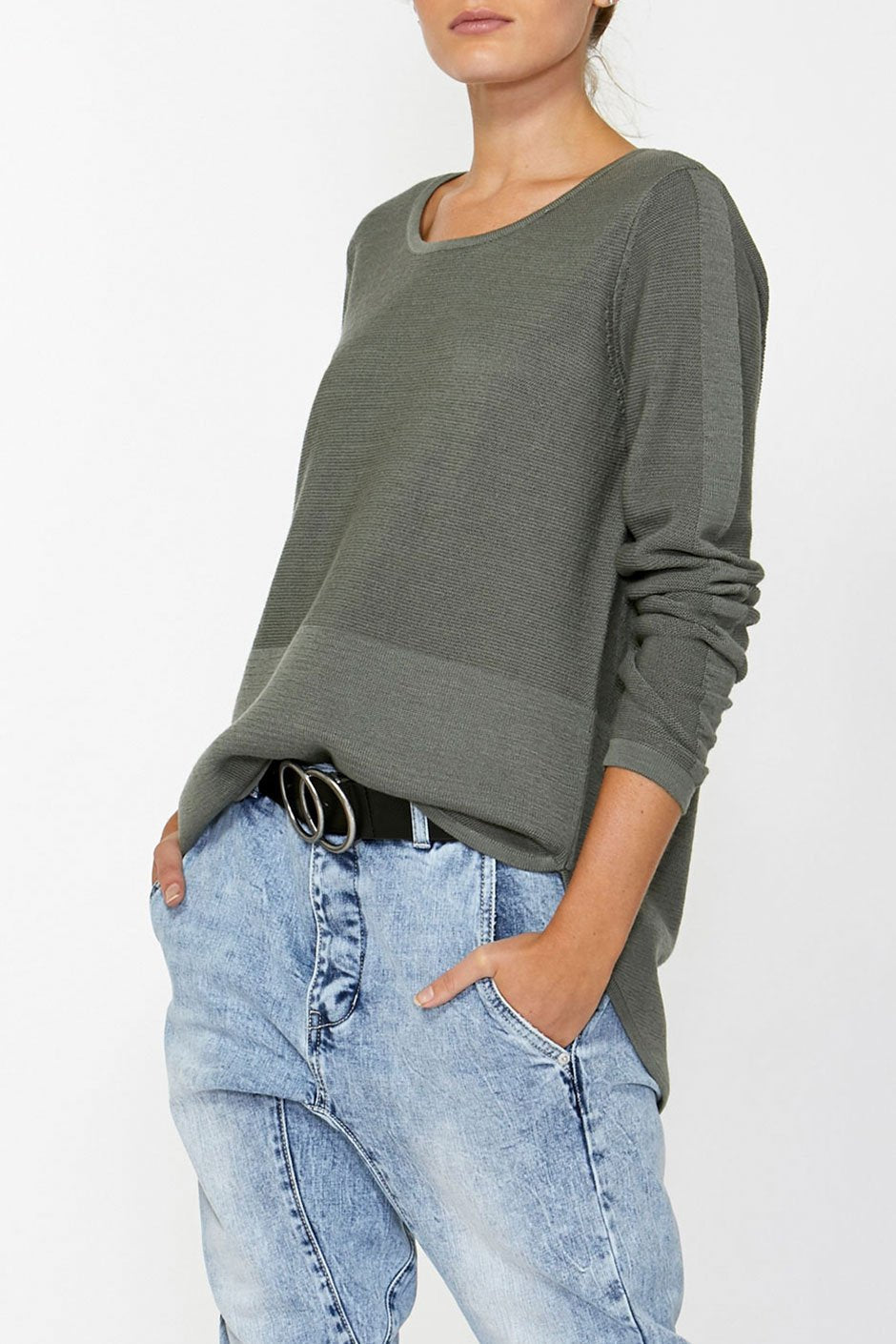 [TEST] Taylor Curved Hem Jumper