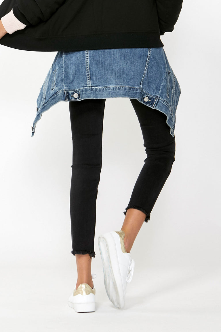 [TEST] Kids Distressed Jean
